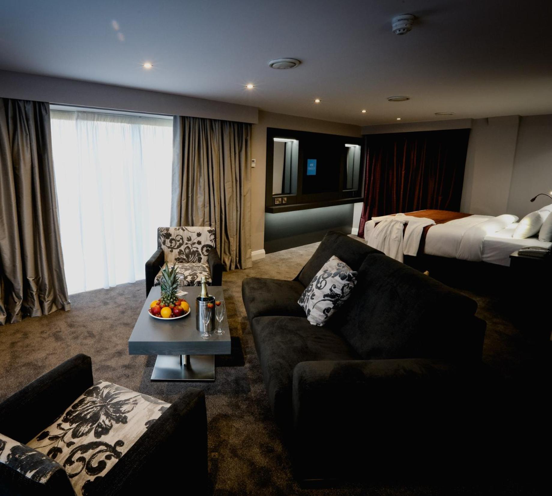 Claregalway Hotel Bagian luar foto